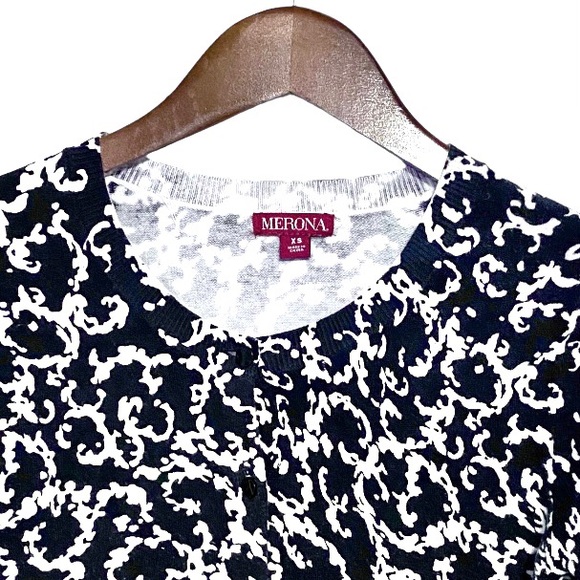 Merona Button Front Cardigan Sweater Black and White Etoile Pattern Stretch Top - Picture 4 of 16